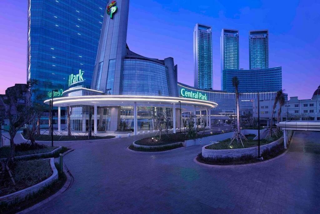 Homy 2 Bedroom Apartment Near Shopping Malls Jakarta Luaran gambar